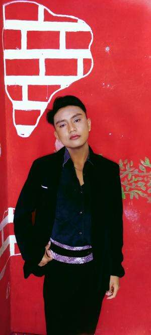 Audisi Online KDI 2024. Nama : Sahrul Teguh Ardiyansyah, Asal: Garut, Jabar, Usia : 22 Tahun, Hobi Bernyanyi dan Menari, Insan Biasa