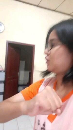 ngajak si om pulang, biar ga masuk angin