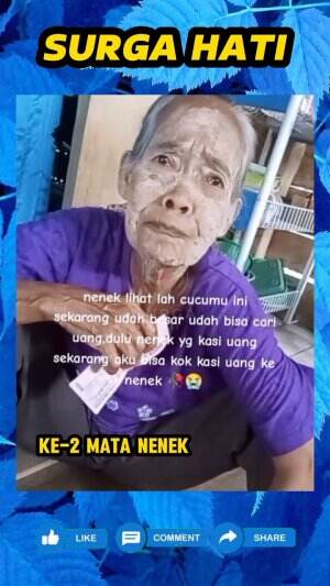 Mata nenek ini langsung berkaca-kaca, saat diberikan uang 100 ribu oleh cucu kesayangannya.