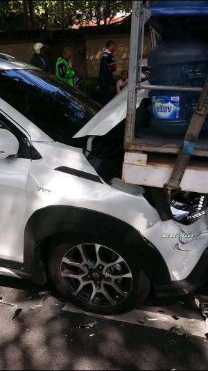 Laka di jl. raya puputan, Denpasar Bali 6 Mei 2024 