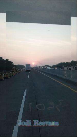 #selamat pagi lamsel
#sunrise di tol trans Sumatera