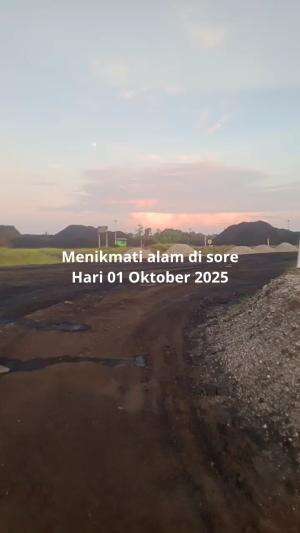 MENIKMATI ALAM DI SORE HARI 
#Suasana Party Akhir Bulan 
#01okttober2025
#DEDIROSADI 