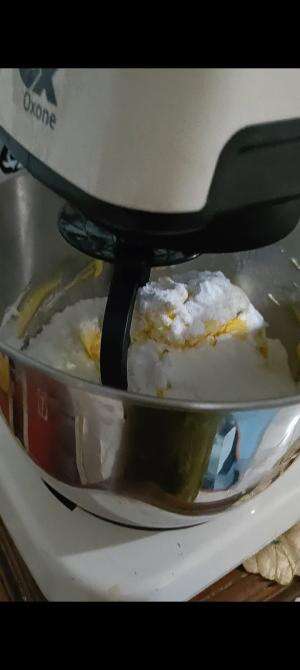 buat kue 🍰🥮🥧🧁

#buatkue #bikincake #cake #fyp #fypシ 