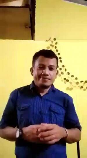 Muhammad Dahlan Polewali Mandar Sulawesi Barat 37 Tahun Lagu Air Tuba Mansyur S #KDIONLINEAUDITION2021