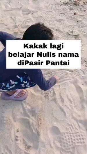 Kakak belajar Nulis.
#RCTIPlus #HOTrctiplus #Duniaanakanak #Edukasianak #Videoanakanak #fyp #fypシ #fypシ゚viral 