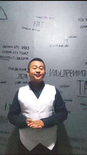 IDOL_XII MUHAMAD ZIDAN AKBAR ALGHIFARY 17 TAHUN KARAWANG MAAFKAN AKU #TERLANJUR MENCINTA