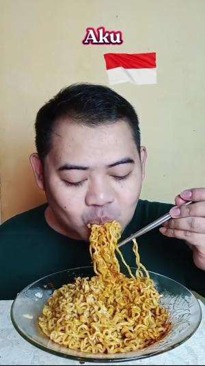 MAKAN MIE DI INDO SAMA KOREA  #foods 