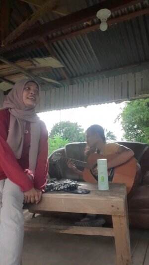 TINBS Ghea Intania Riadi Padang 25th Amin Paling Serius #TINBS