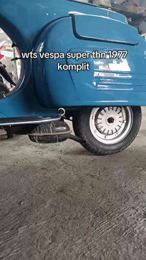 dijual vespa super thn 1977 #vespa #vespaindonesia #vespasuper @indonesia #indonesia  #sprinter 