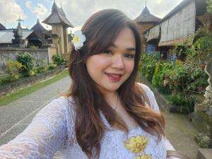 IDOL_XIII HANNY 26 JAKARTA TERLALU CINTA