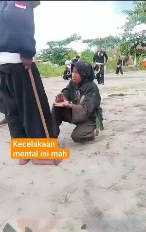 Viral! Pelatih Silat Ucapkan Kata-Kata Kasar ke Murid: "Mau Mati, Mati Aja!"

Sebuah video yang memperlihatkan kegiatan latihan di salah sat
