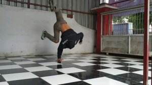 BBOY SKIPPER vs BBOY JUNIOR - BREAK THE GAME