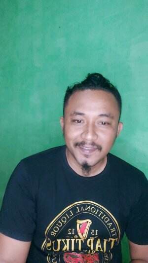 TINBS_CANDRA LASUT_BITUNG SULAWESI UTARA 31THN TO LOVE SOMEBODY_BEE GEES #TINBS