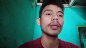 nama : muhammad badri umur :26 tinggal : bogor lagu opick astagfirullah 
