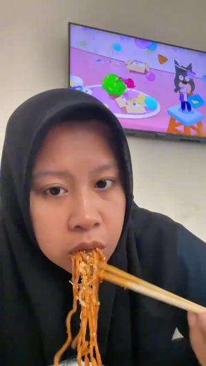 edisi makan siang kita mukbang mie goceng


 #RCTIPlus  #HOTrctiplus  #icrcti  #RCTIoke  #rcti  #Mukbang  #fyp 