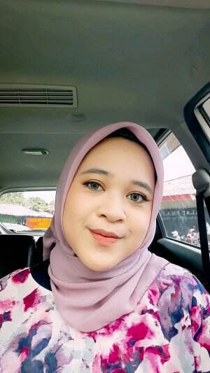 Tia Deriantina ( 27 tahun asal Bogor ) 