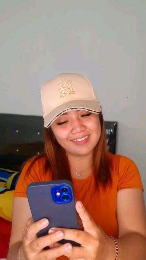 SING FULL SENYUM SAYANG..aku puasa duluan ya guys 😂😂