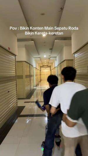 Ngakak bgt liat hasilnya bikin keretakeretaan #inlineskate