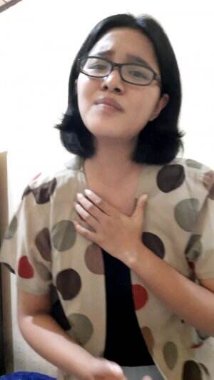 TheSingingBeeIndonesia_AgustinWidjayanti/AugieWina_Bernyanyi nesia