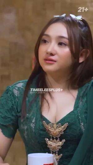 Artis Tercantik Meisita Hot Seksi #meisita #artistercantik #seksi #hot 