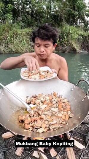 Mukbang baby Kepiting #Mukbang  #kepiting 