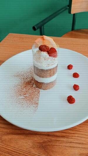 Baby Chocolate Bery Cake , IRT lolos MCI 11, siap ketemu juri MCI 
