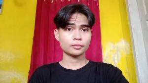 Assalamualaikum, Perkenalkan nama saya: Sigit Joharudin, Asal: Cirebon, Umur: 19 tahun, "Ikan di dalam kolam"