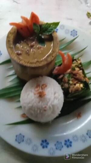 daging timbung bambu lombok+sayur ebatan daun belimbing