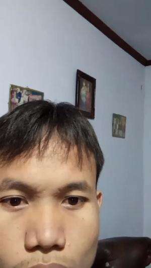 Nama: Ahmad hiliwilo, umur: 27, asal: gorontalo