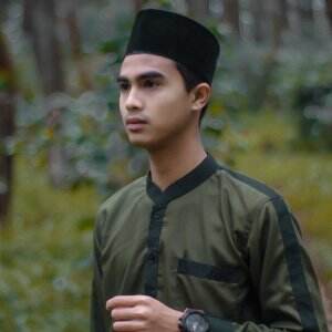 Nama: Sadam Ramadhan Umur:18Thn AsalKota:Garut (Arabic:Mudhrom Pop Religi Ya Maulana Sabyan)