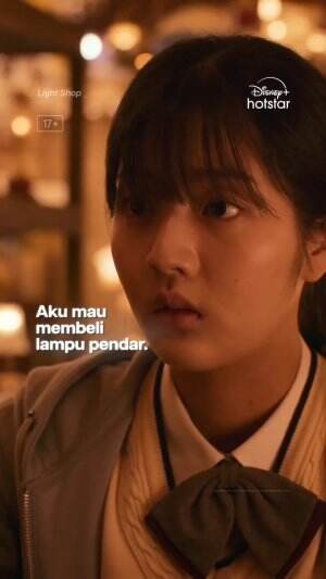 Light shop #lightshop #filmkorea #drakor #disney #shortplus #RCTIPlus #HOTrctiplus #fyp #fypシ 
