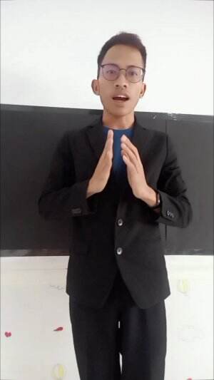 Nama: indra Lesmana
asal kota : Garut Jawa barat 
Umur :27 tahun 
no handphone: 088220922696
judul lagu :habis gelap terbitlah terang 
IG : 