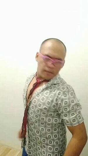 Lo ngomong ape???? 🤨 yang kenceng dong kalo ngomong....belom tau siapa gue kali yaaa....dasar yameet