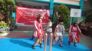 Tari ondel-ondel by siswa siswi SDN pondok Betung 01