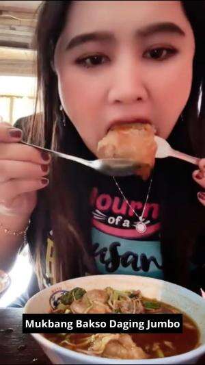 Mukbang Bakso Daging Jumbo #Mukbang #Abang Bakso Idaman Semua Orang #kuliner #RCTIPlus 