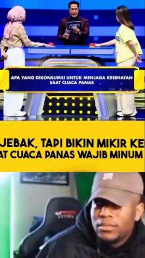 Jadi nanti Kalau cuacanya Panas Jangan lupa Obat Pileknya ya🤣🤣.#RCTIPlus #shortplus #videolucu #family100 #kocak #hiburan #comedy