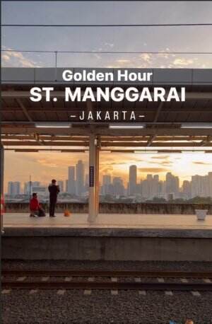 Senja Di St. Manggarai. Mendadak Mellow. 🥺