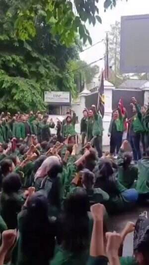 Sumpah Mahasiswa Indonesia  #Viral  #mahasiswa #HOTrctiplus  #fyp 