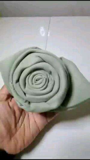 BUNGA DARI HIJAB

#tipsandtrik #tips #trik #tutorial #kreatif #hiburan #inspirasi #inspiratif 