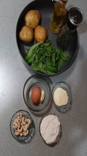 Bikin Gnocchi al pesto enakk. Para juri wajib coba 👍👍
