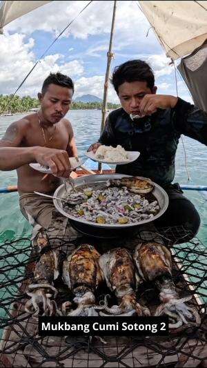 Mukbang Cumi Sotong 2 #Mukbang #CumiBakar #cumiasin #kuliner #RCTIPlus 