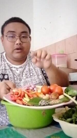 RYECHA (RICA-RICA) AYAM HATI CEKER ALA ANAK KOS 