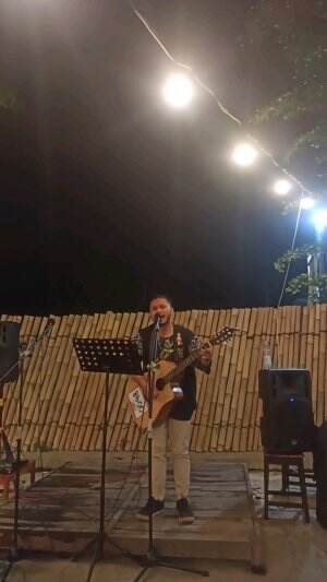 ROMAN PICISAN /AGUS HAKIM /CILACAP /21 TAHUN