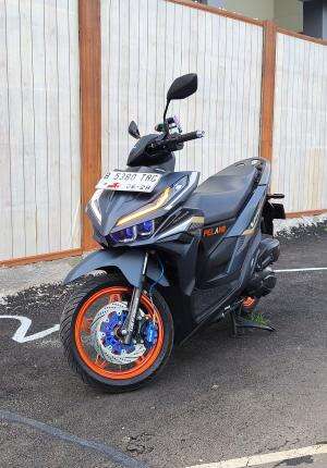 Vario Modifikasi Ganteng
#variolovers #varionisty #varioindonesia #hondavario #fyp #fypシ゚viral 