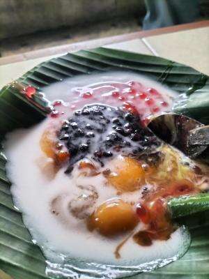 Bubur Sumsum|Jenang



📍 Pasar Ngasem, DIY 

 #wisatakuliner 