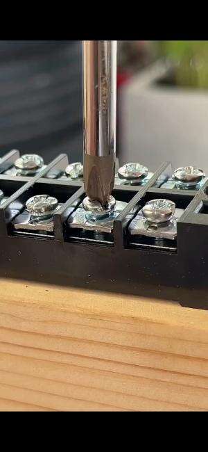 Tips pemasangan kabel listrik layaknya seorang profesional.