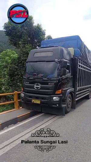 LOH LOH GAK BAHAYA TA  #truck #drivernekat
