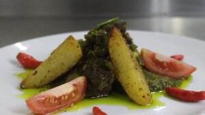 Kali ini saya akan memasak Dengdeng Lambo lado hijau khas Minang. (Dengdeng Lambo lado hijau with potato wedges)