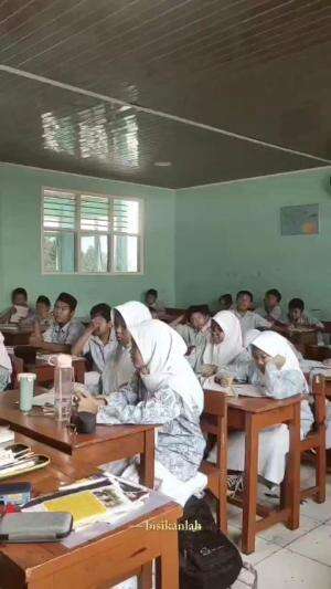 Terimakasih diri, kamu sudah kuat sampai dititik ini 🙏🏻😇 #teacherslife	#GuruGaul