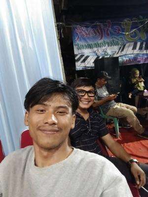 karaoke di nikahan adik nya temen